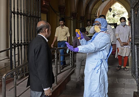 A scene at Calcutta High Court (Photo: Kuntal Chakrabarty/IANS)