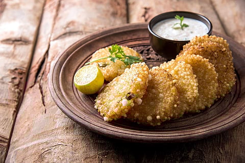 Recipe: These golden sabudana vadas make for the perfect evening snack