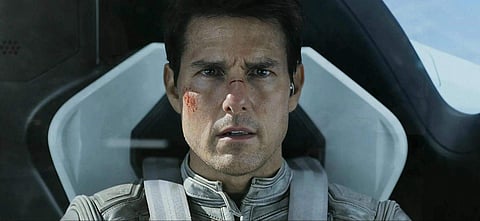 Tom Cruise in Oblivion