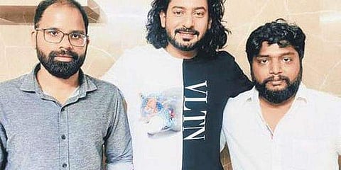 Prajwal Devaraj (in centre)