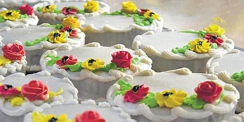 Hard-icing cakes, a thing of the past, is coming back to the Malayali table this season.