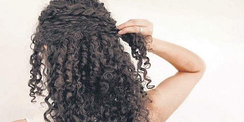 What is the bowl method that helps manage curly tresses all about?