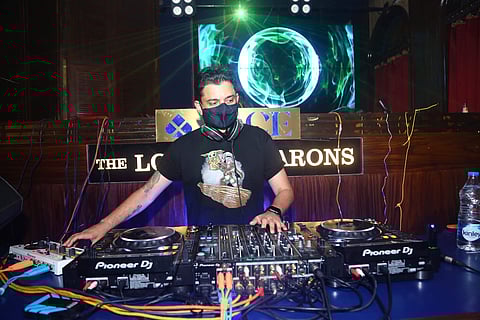 DJ Tuhin Mehta behind the console