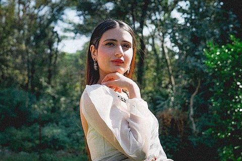 Actor Fatima Sana Shaikh to play lead role in Hindi remake of Tamil film Aruvi