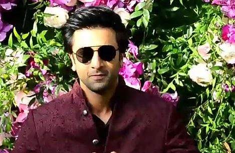 Actor Ranbir Kapoor tests positive for COVID-19