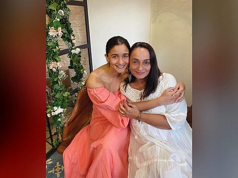 Alia Bhatt with her mother Soni Razdan. Courtesy: Instagram/Alia Bhatt