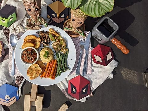 Breakfast Veggie Platter from Comic Social