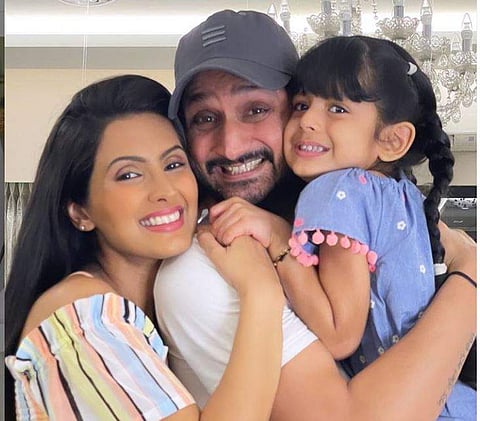 Geeta Basra and Harbhajan Singh with their daughter Hinaya Heer Plaha
