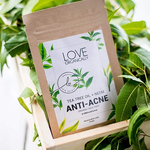 Love Organically's face pack