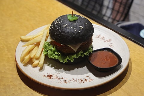 Charcoal burger at Five Mad Men