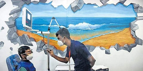 Paintings near Government Multi Super Specialty Hospital in Omandurar Estate