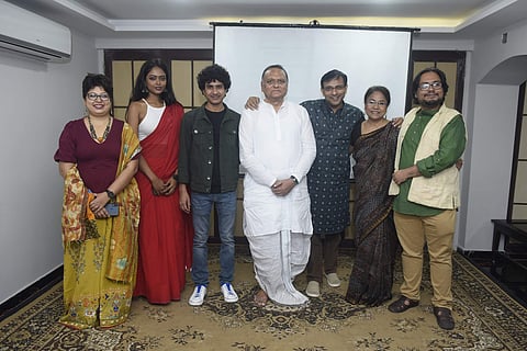 The cast & crew of Mon Potongo