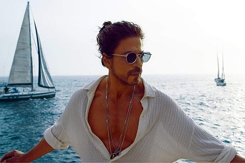 Shah Rukh Khan confirms promoting Pathaan during FIFA Finals, says, ‘Apni kursi ki peti baandh lo’