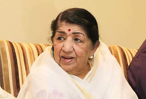 Lata Mangeshkar tested positive for COVID-19 in January 2022