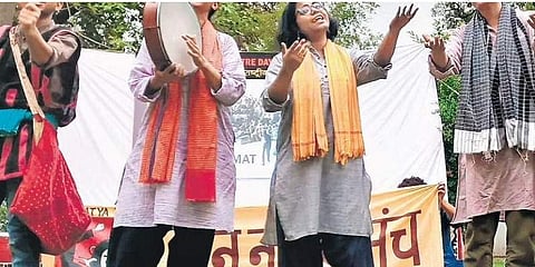 Photographs from various street performances done by Janam