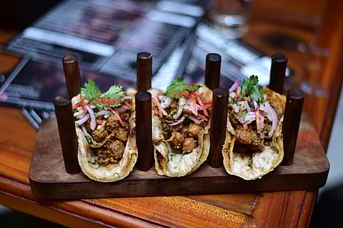 Punjab Kings wala Pind Chhole in Mini Kulcha