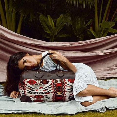 Duffle bag by Maisha Lifestyle