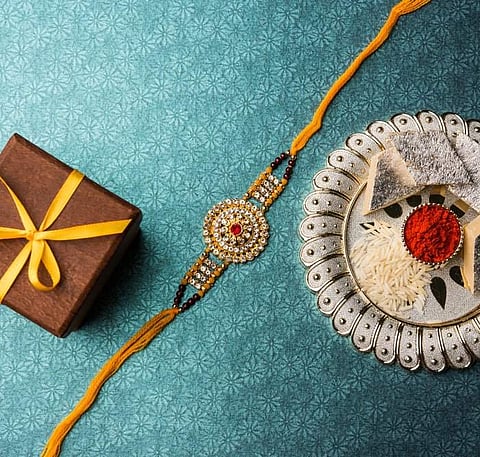 Rakhi Hampers: Do away with your gifting woes with these all inclusive hampers