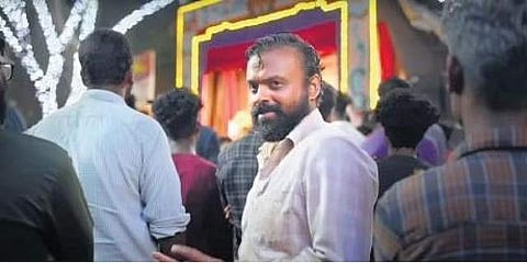 A still from the film Nna Thaan Case Kodu.