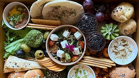 Little Food Co offers Diwali hampers in big and mid sizes