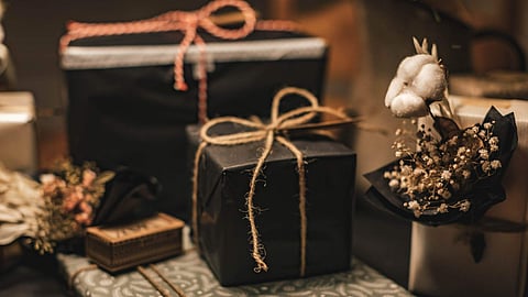 Light up your loved ones’ Diwali with these exclusive gift hampers