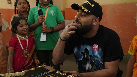 Rapper Badshah feeds 500 underprivileged children on his birthday