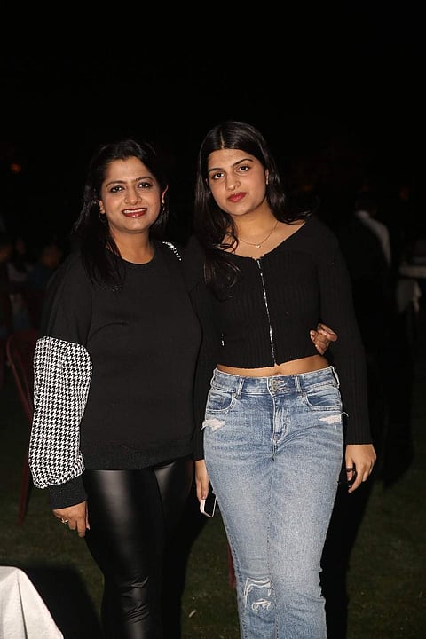 Ridhi & Manya