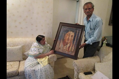 Ramkripal Namdeo with Lata Mangeshkar