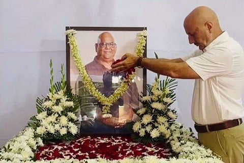 Anupam also talked to the media at the meet saying they should not spread rumours about the cause of Satish’s death