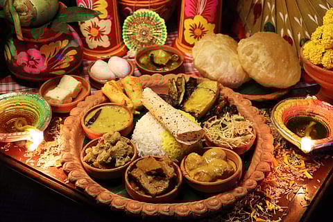 A quintessential Bengali thali