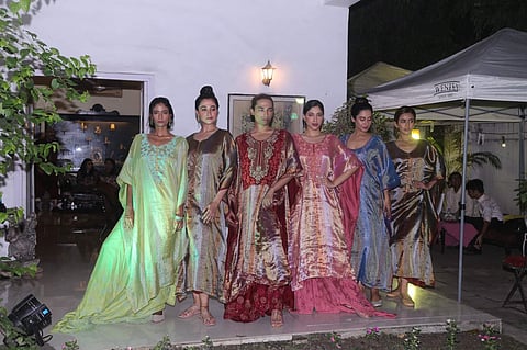 (L-R) Priyanka, Tamora, Debanjan, Tulip, Tithi, Kamalika