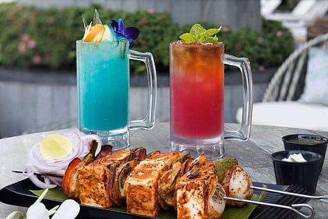 Poolside drinks at JW Marriott