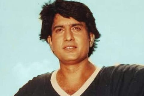 Ravindra Mahajani passes away