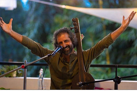 Sufi Night: Poet and singer Vipul Rikhi enthralls music lovers