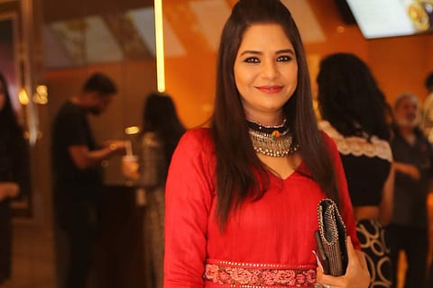 Watch Nati Binodini Dasi come alive on stage 