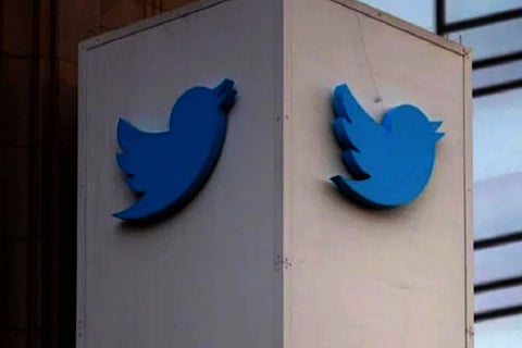 Musk puts up Twitter signs, other items for auction