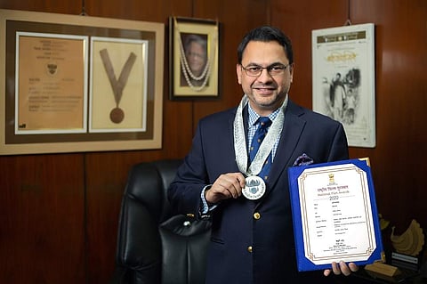 Gaurang Jalan with the National Award