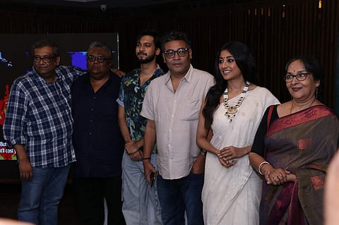 (L-R) Kaushik, Indraadip, Ujaan, Indranil, Paoli and Mamata