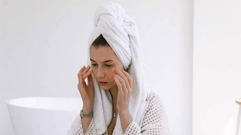 4 easy way to deal with blackheads