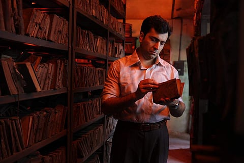 Abir as Dipak Chatterjee