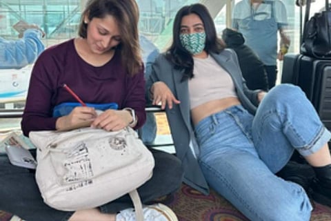 Radhika Apte stuck in the aerobridge