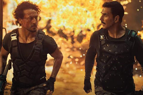 In frame: Akshay Kumar and Tiger Shroff in Bade Miyan Chote Miyan teaser