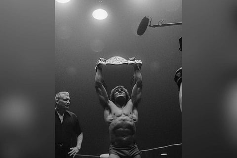 Zac Efron in abehind-the-scene shot from The Iron Claw | Pic by Devin Oktar Yalkin ; Source: Instagram/@zacefron