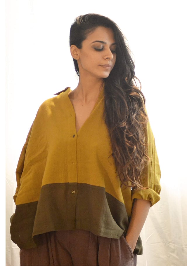 <em>Anti-fit shirts</em>