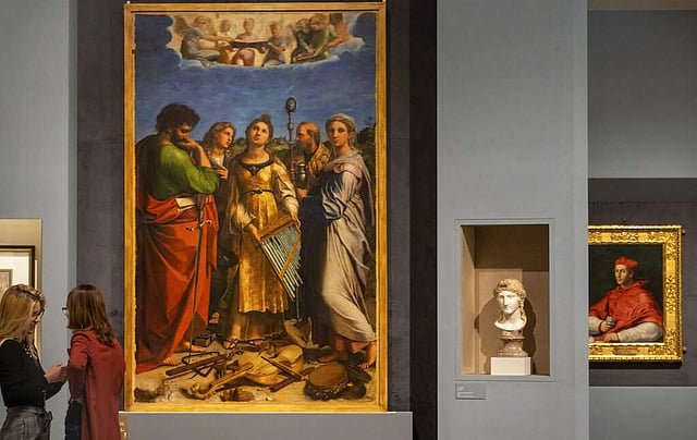 <em>At the Raffaello exhibition (AP Photo/Domenico Stinellis)</em>
