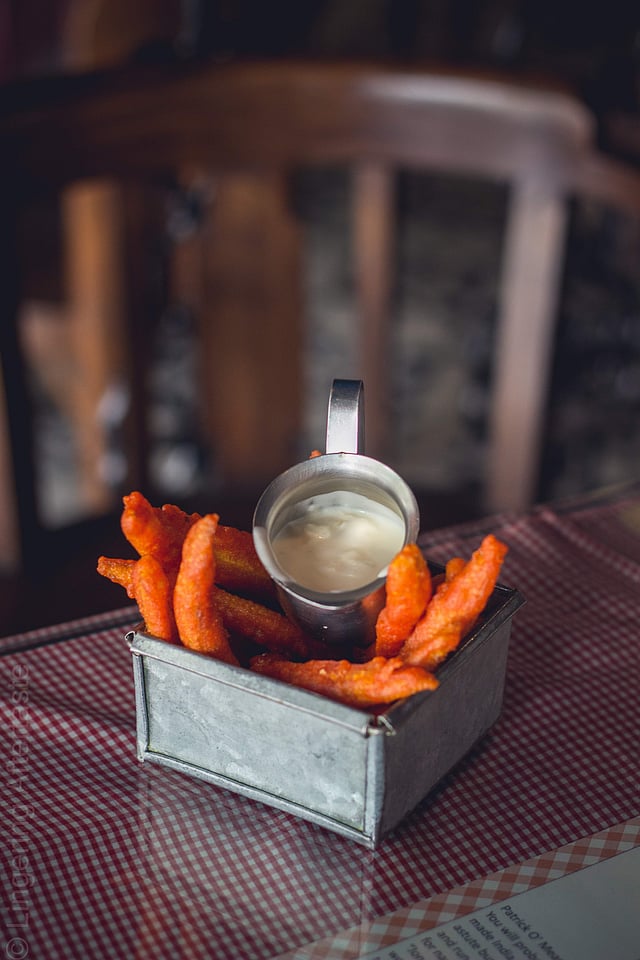 <em>Adu Tedu</em> Baby Corn Fry