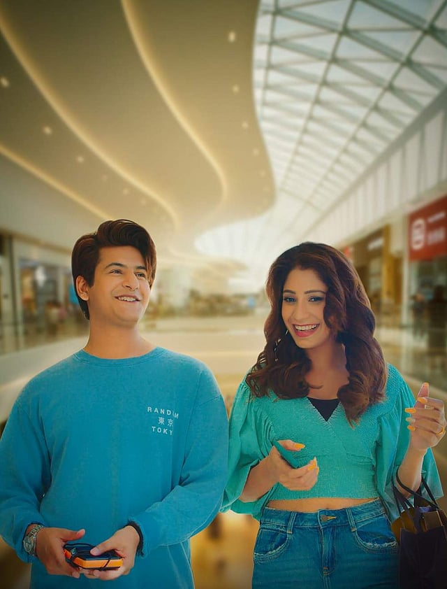 <em>Manjur Khattar and Harpi Gill</em>