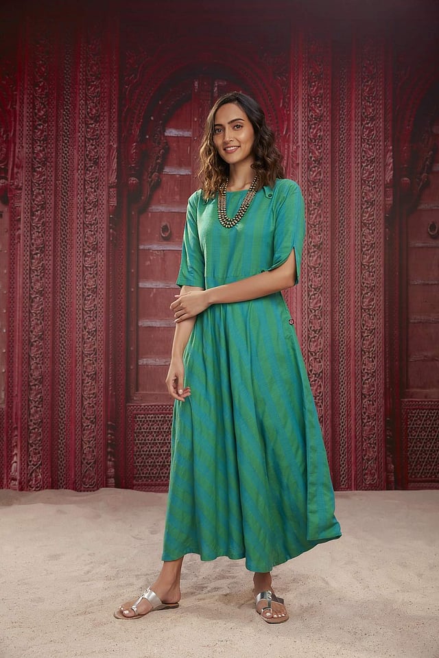 <em>An outfit from Raisin</em>