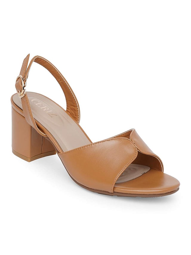 <em>Sandals from Ceriz's summer edit</em>