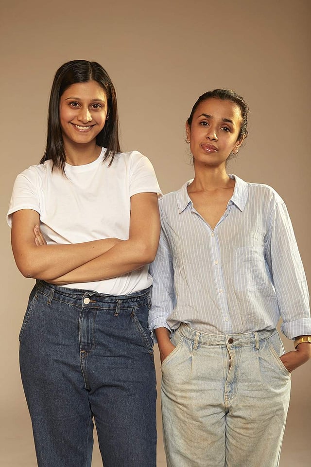<em>Saaksha & Kinni</em>